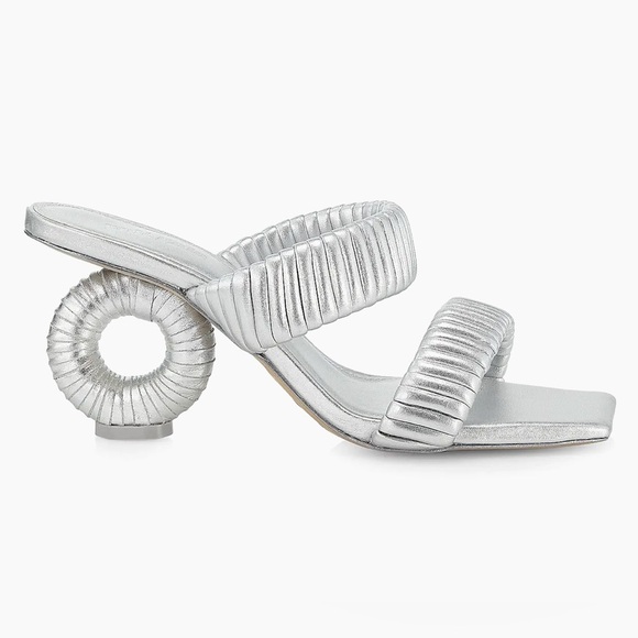 Cult Gaia Valence 75MM Metallic Leather Sandals in Silver Size 7.5 - Picture 1 of 13